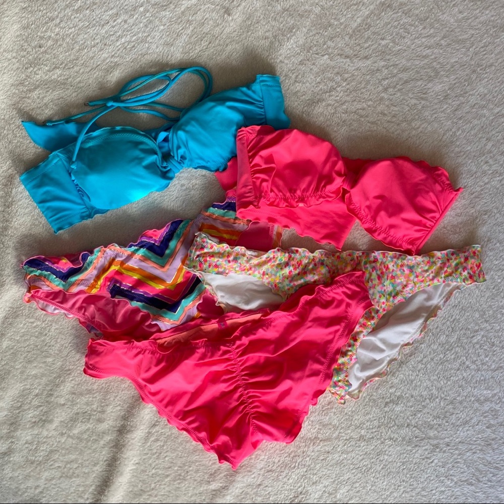 Victoria’s Secret swim bundle